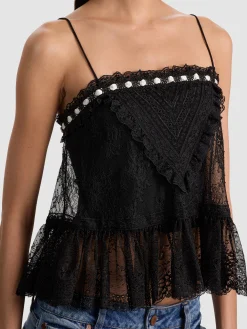 ALESSIA LACE TOP