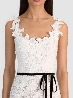 CALLA LACE MAXI DRESS