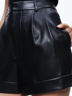 CONRY VEGAN SHORT