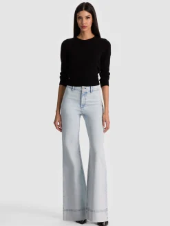 GORGEOUS JEAN