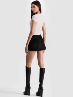 HOTTIE SHORT SLEEVE BODYSUIT